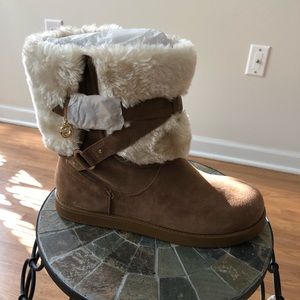 Brand new guess boots from Macy’s